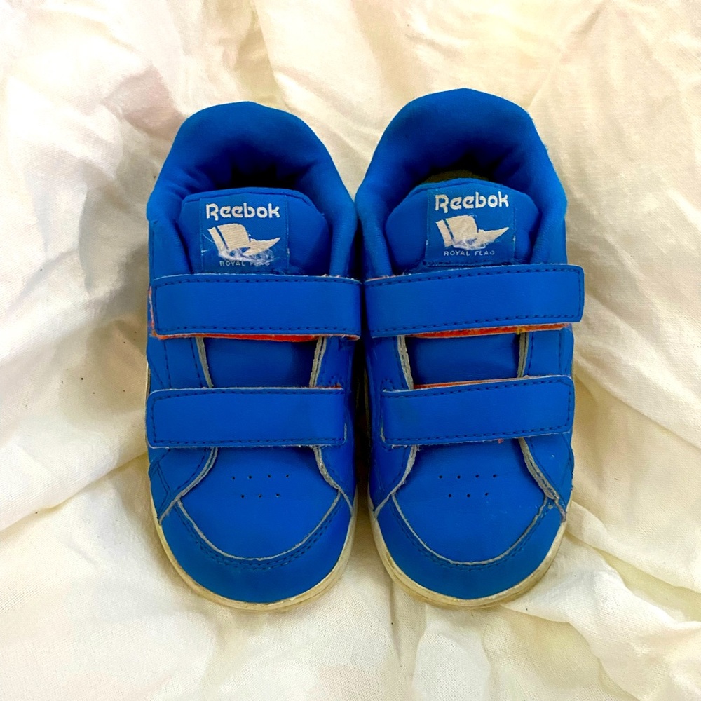 Reebok little kids runners size 9